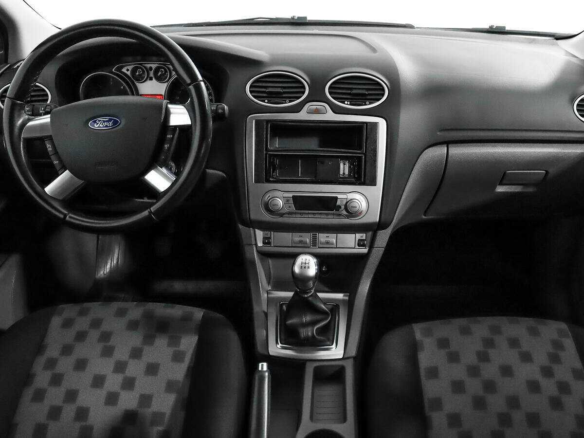 Купить Ford Focus с пробегом. Фото: #11