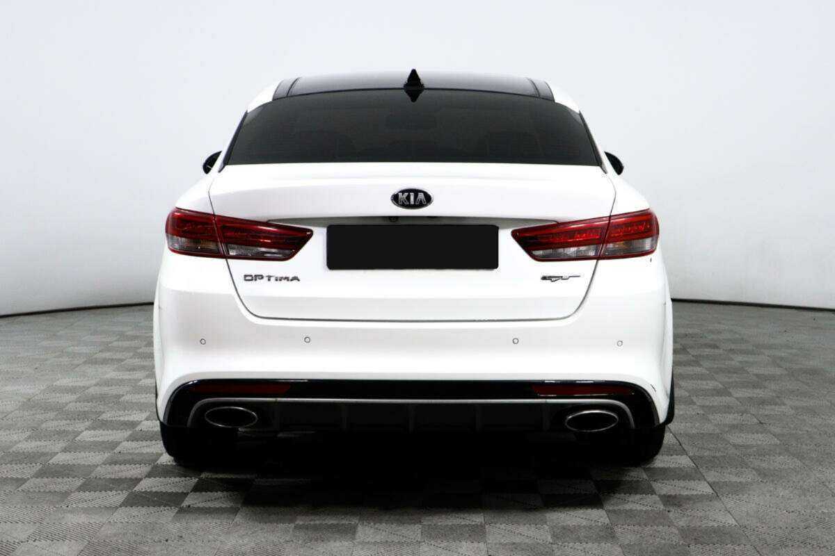Купить Kia Optima с пробегом. Фото: #5