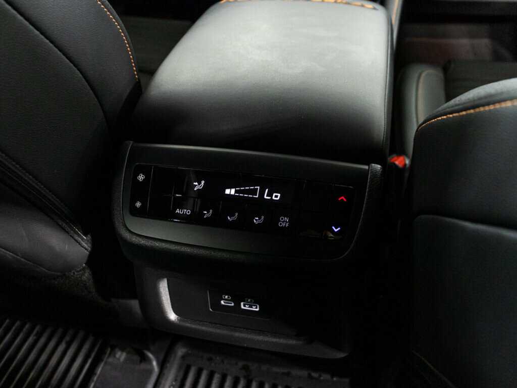 Купить Nissan Pathfinder с пробегом. Фото: #16