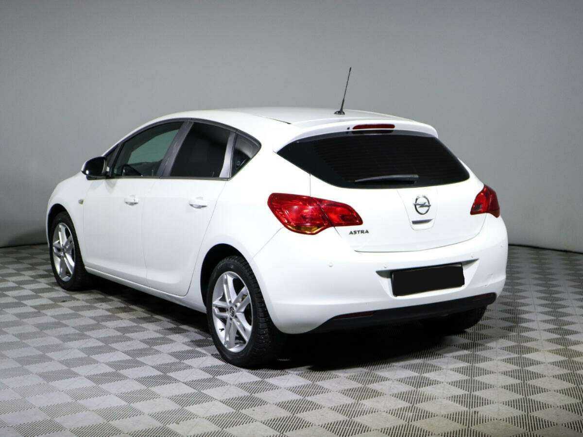 Купить Opel Astra с пробегом. Фото: #5