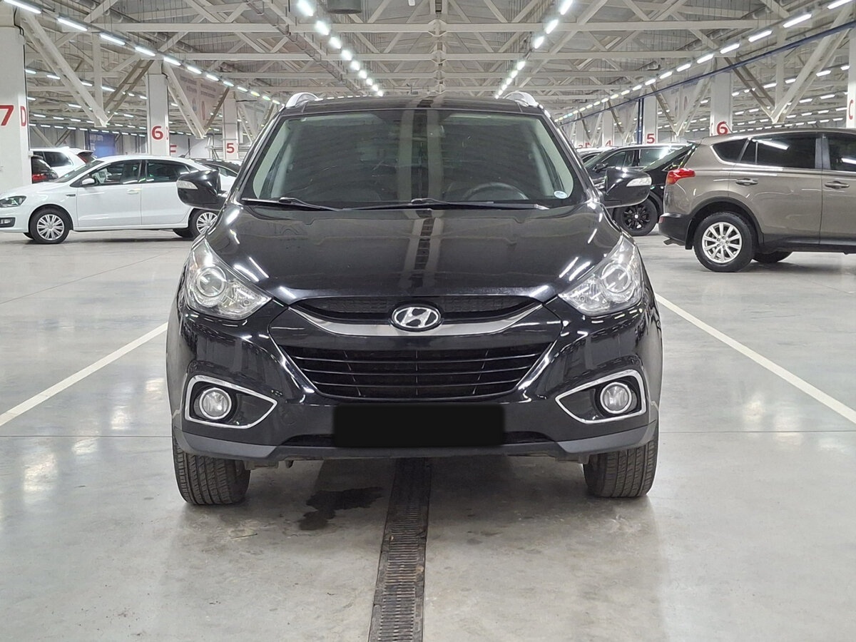 Купить Hyundai ix35 с пробегом. Фото: #1