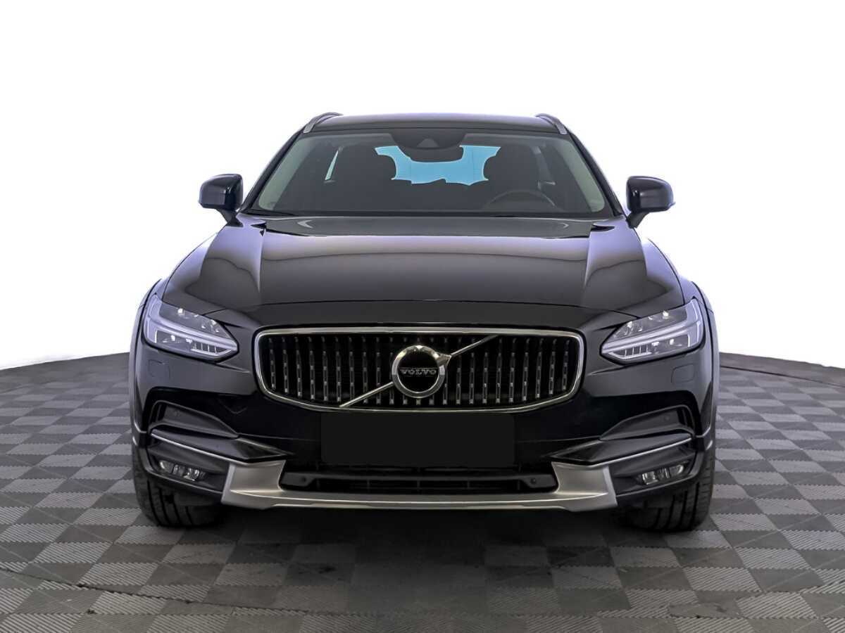 Купить Volvo V90 Cross Country с пробегом. Фото: #1