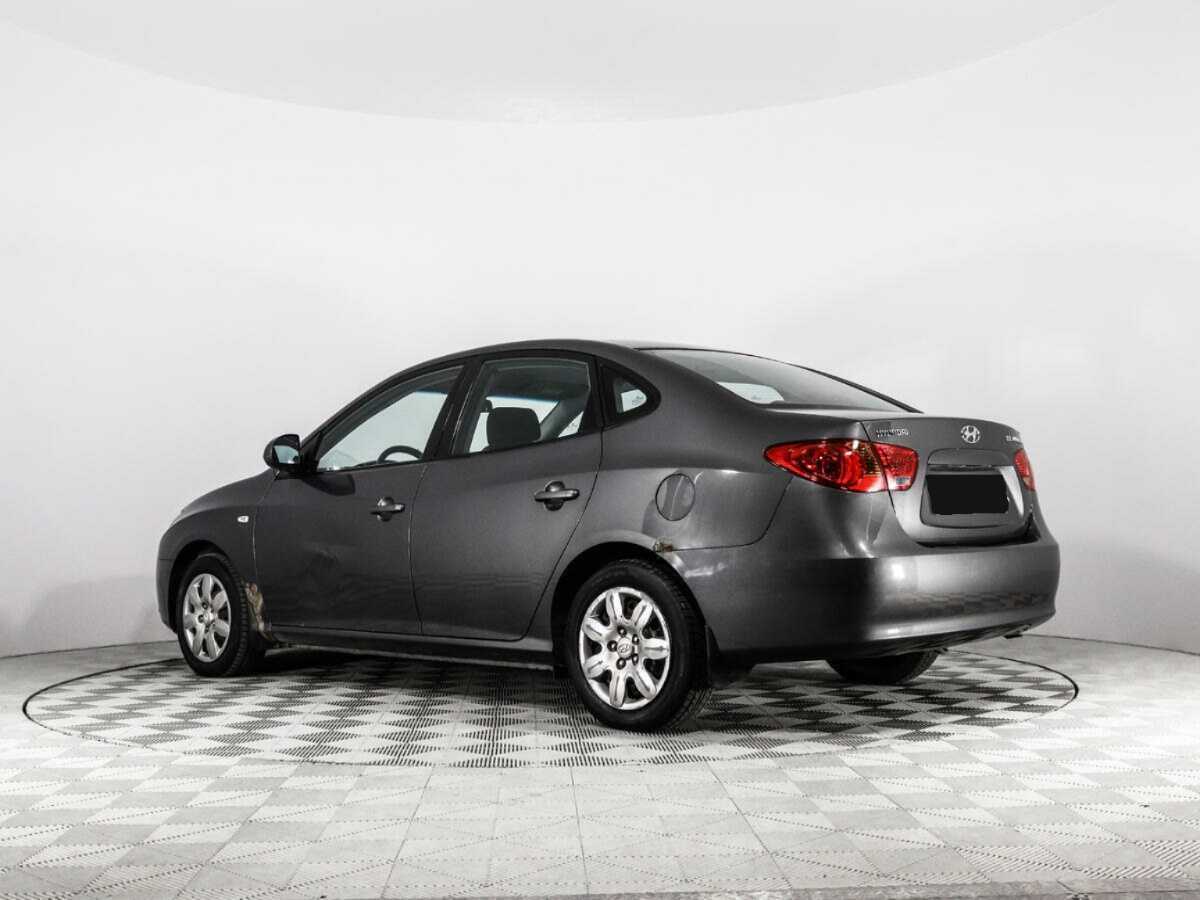 Купить Hyundai Elantra с пробегом. Фото: #6