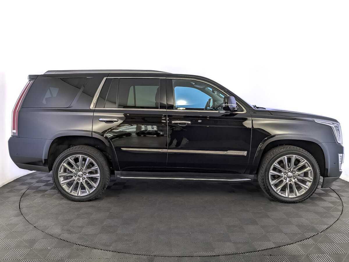 Купить Cadillac Escalade с пробегом. Фото: #3