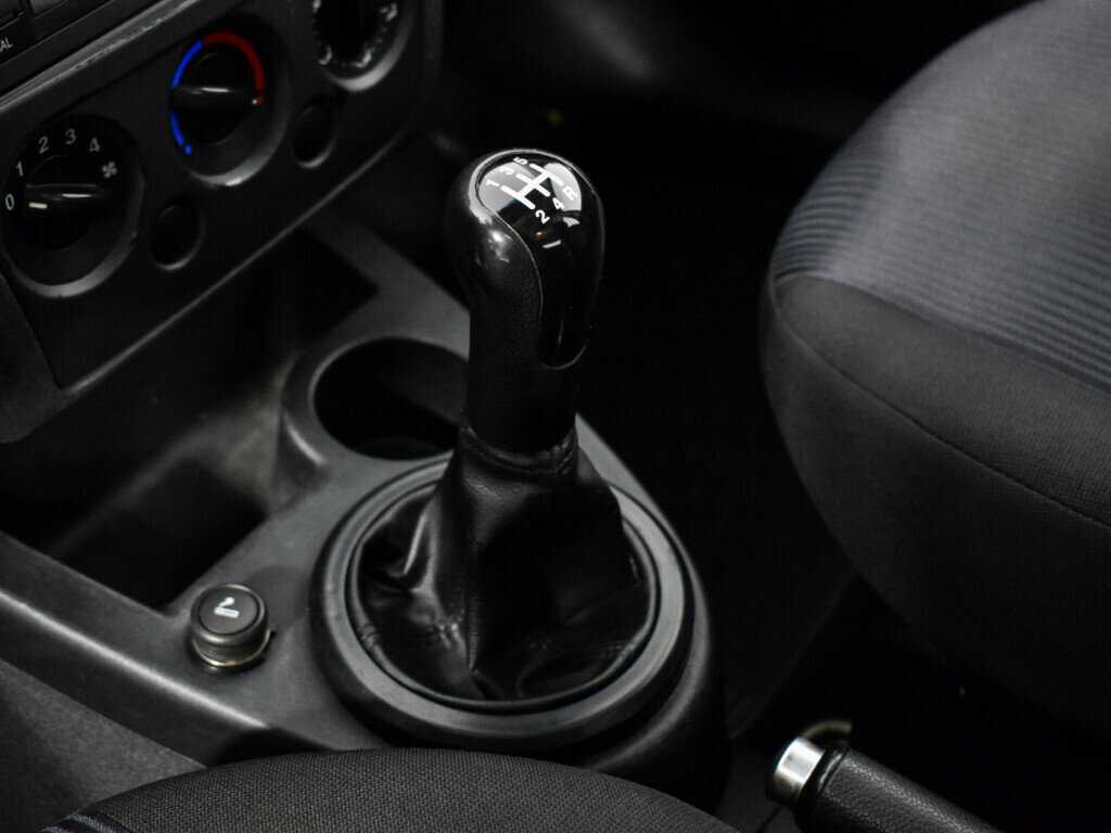Купить Ford Fusion с пробегом. Фото: #10