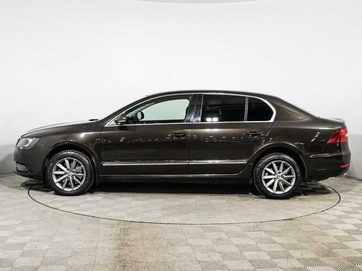 Купить Skoda Superb с пробегом. Фото: #7