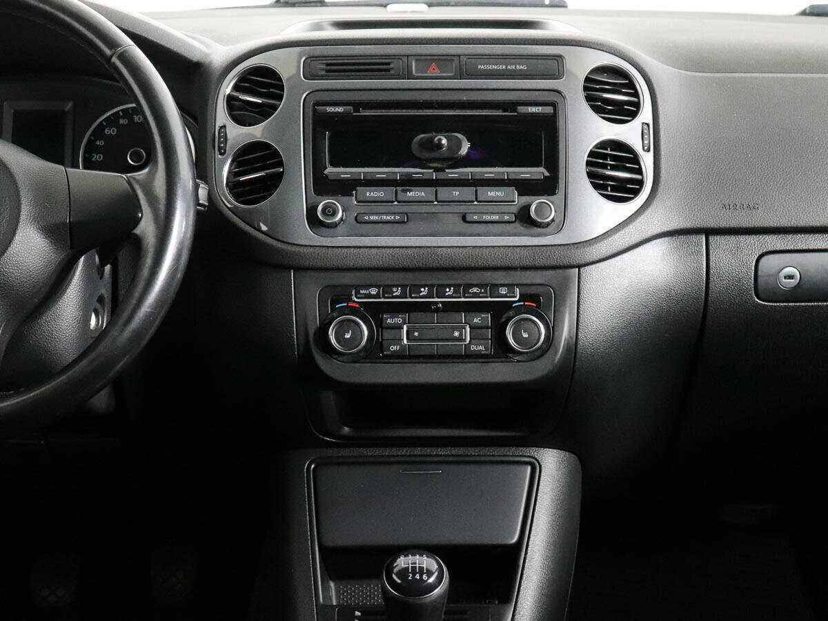 Купить Volkswagen Tiguan с пробегом. Фото: #10