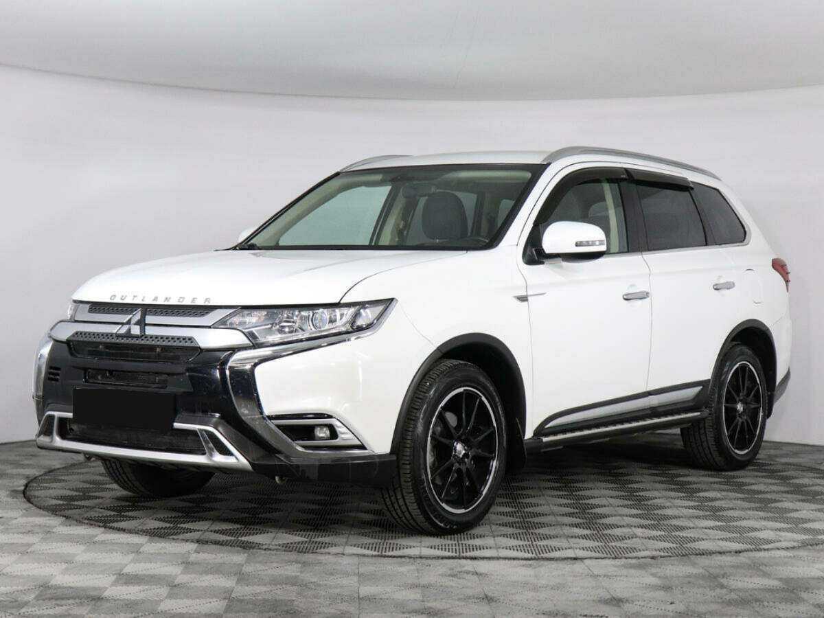 Купить Mitsubishi Outlander с пробегом. Посмотреть фото
