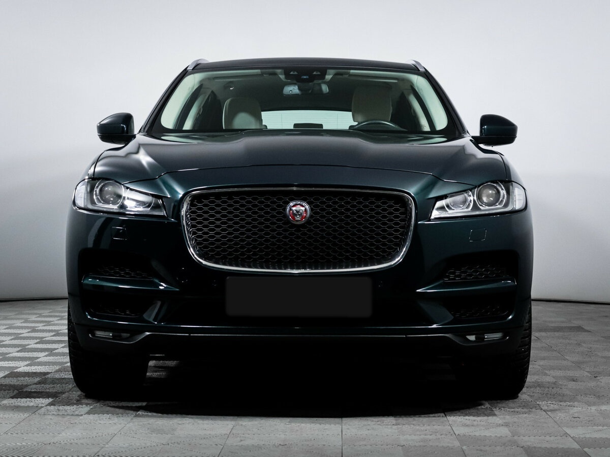 Купить Jaguar F-Pace с пробегом. Фото: #1