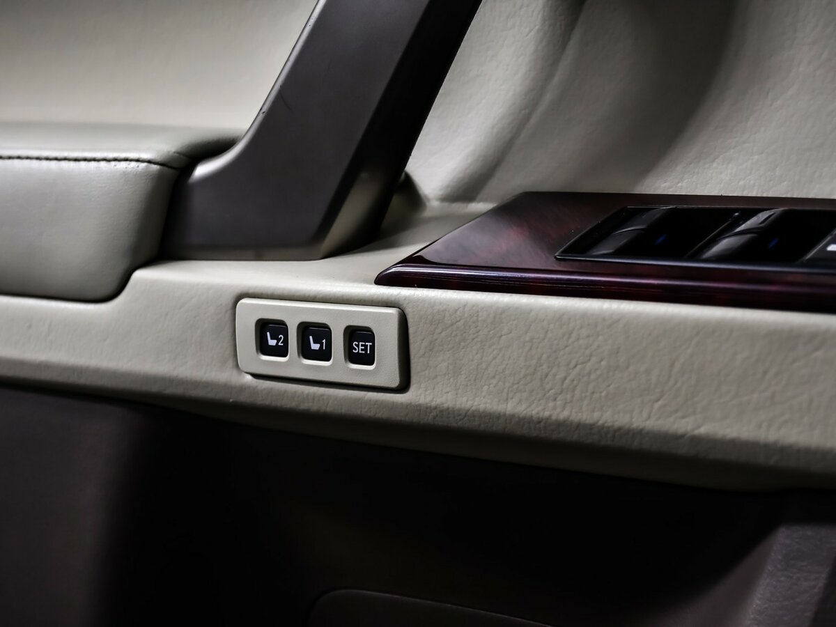 Купить Lexus GX с пробегом. Фото: #17
