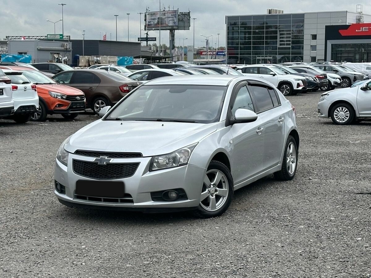 Купить Chevrolet Cruze с пробегом. Фото: #0