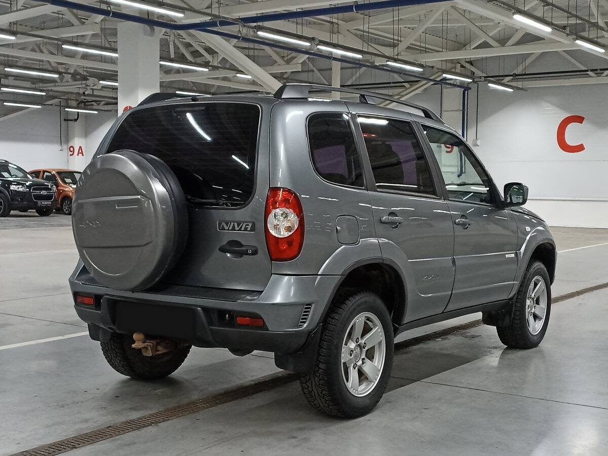Купить Chevrolet Niva с пробегом. Фото: #4
