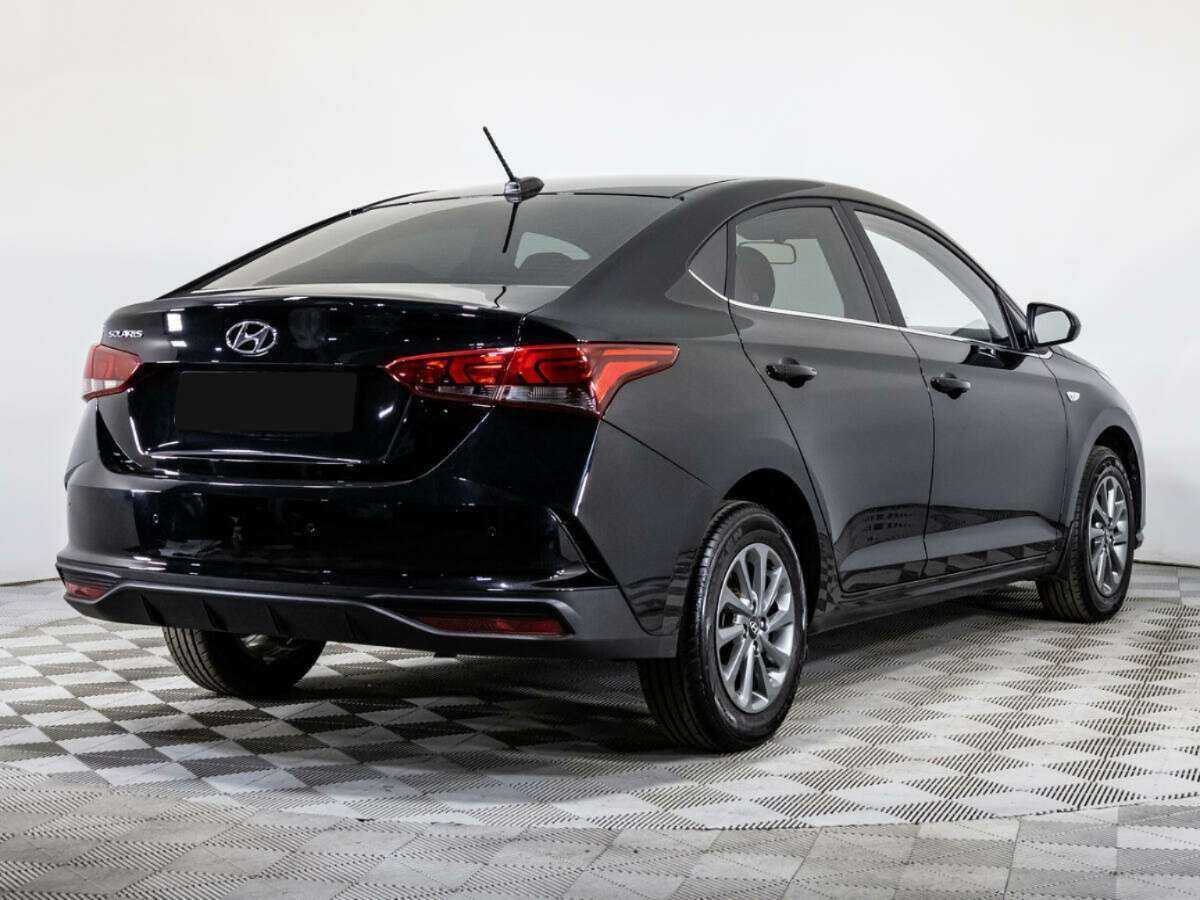 Купить Hyundai Solaris с пробегом. Фото: #4