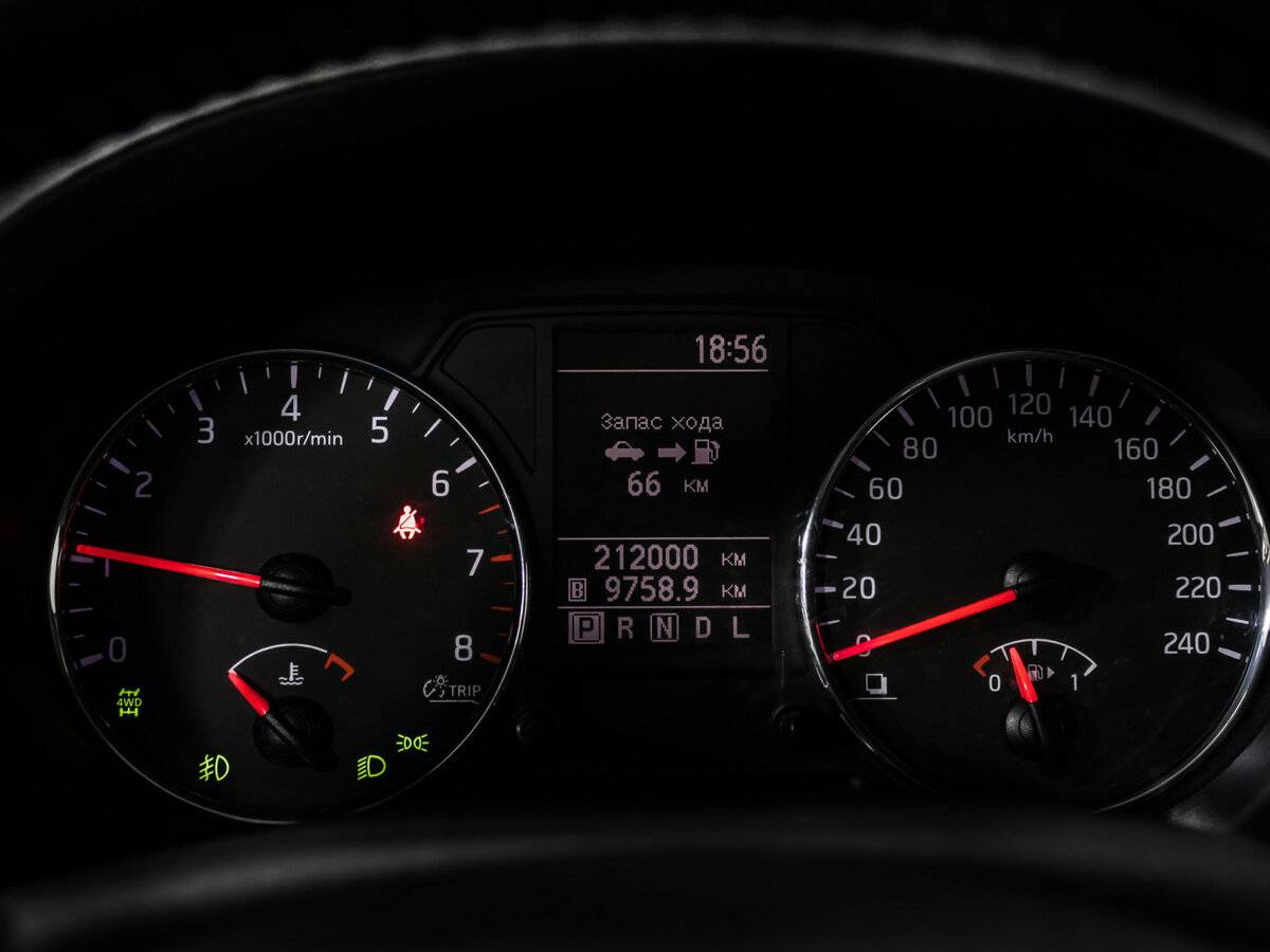 Купить Nissan X-Trail с пробегом. Фото: #8