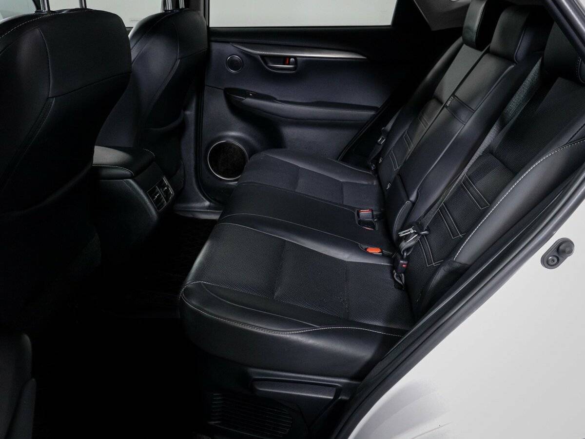 Купить Lexus NX с пробегом. Фото: #8