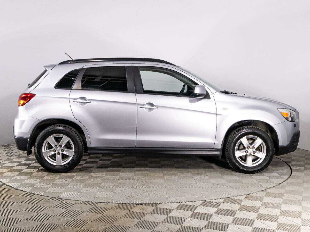 Купить Mitsubishi ASX с пробегом. Фото: #3