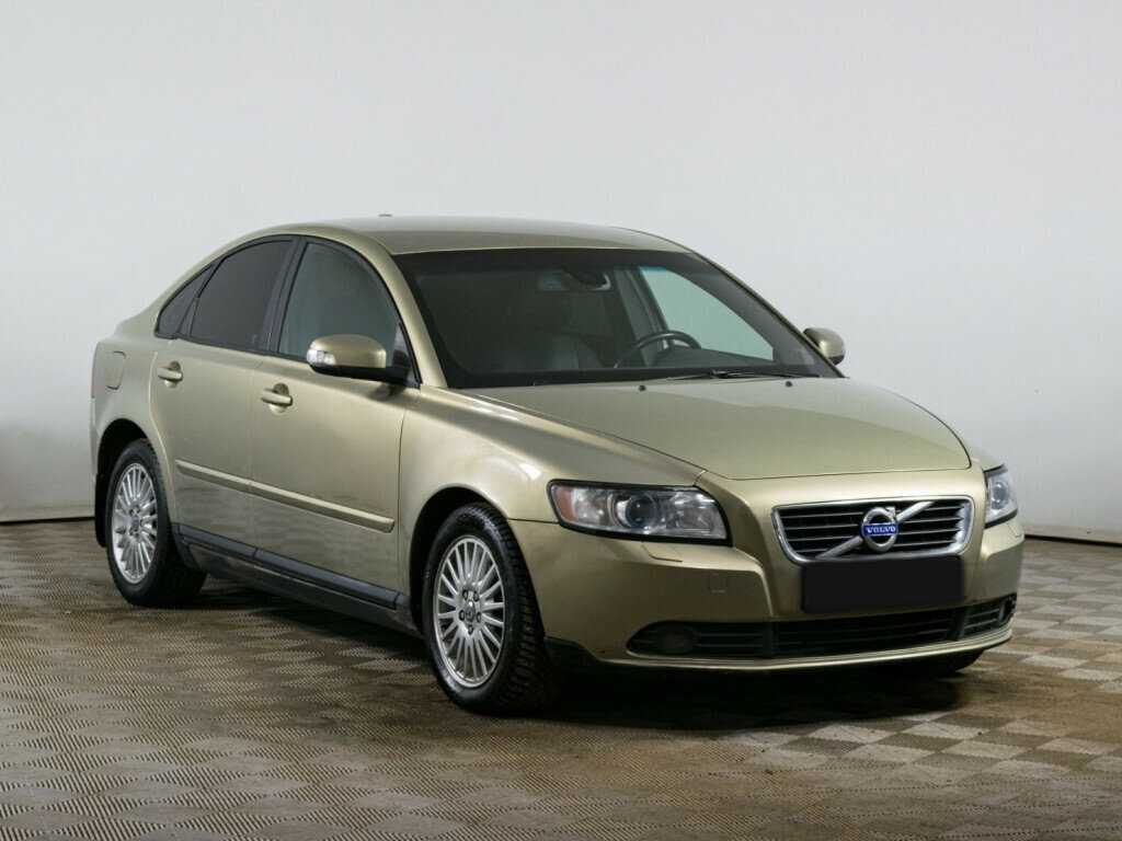Купить Volvo S40 с пробегом. Фото: #2