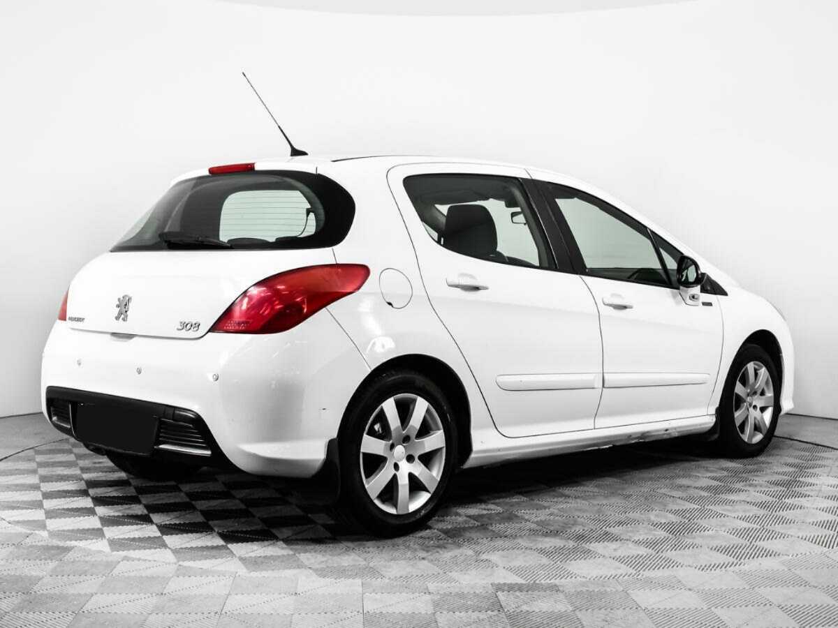 Купить Peugeot 308 с пробегом. Фото: #4