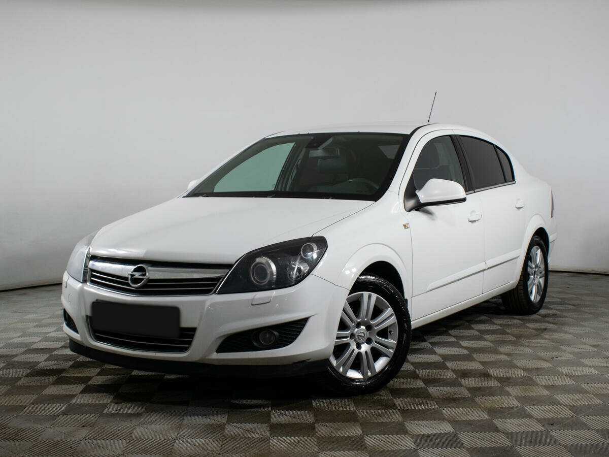 Купить Opel Astra с пробегом. Фото: #0