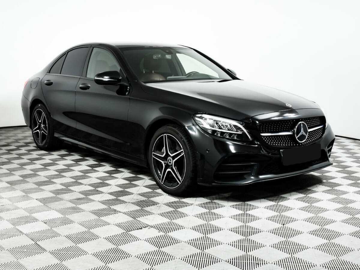 Купить Mercedes-Benz C-Класс с пробегом. Фото: #2