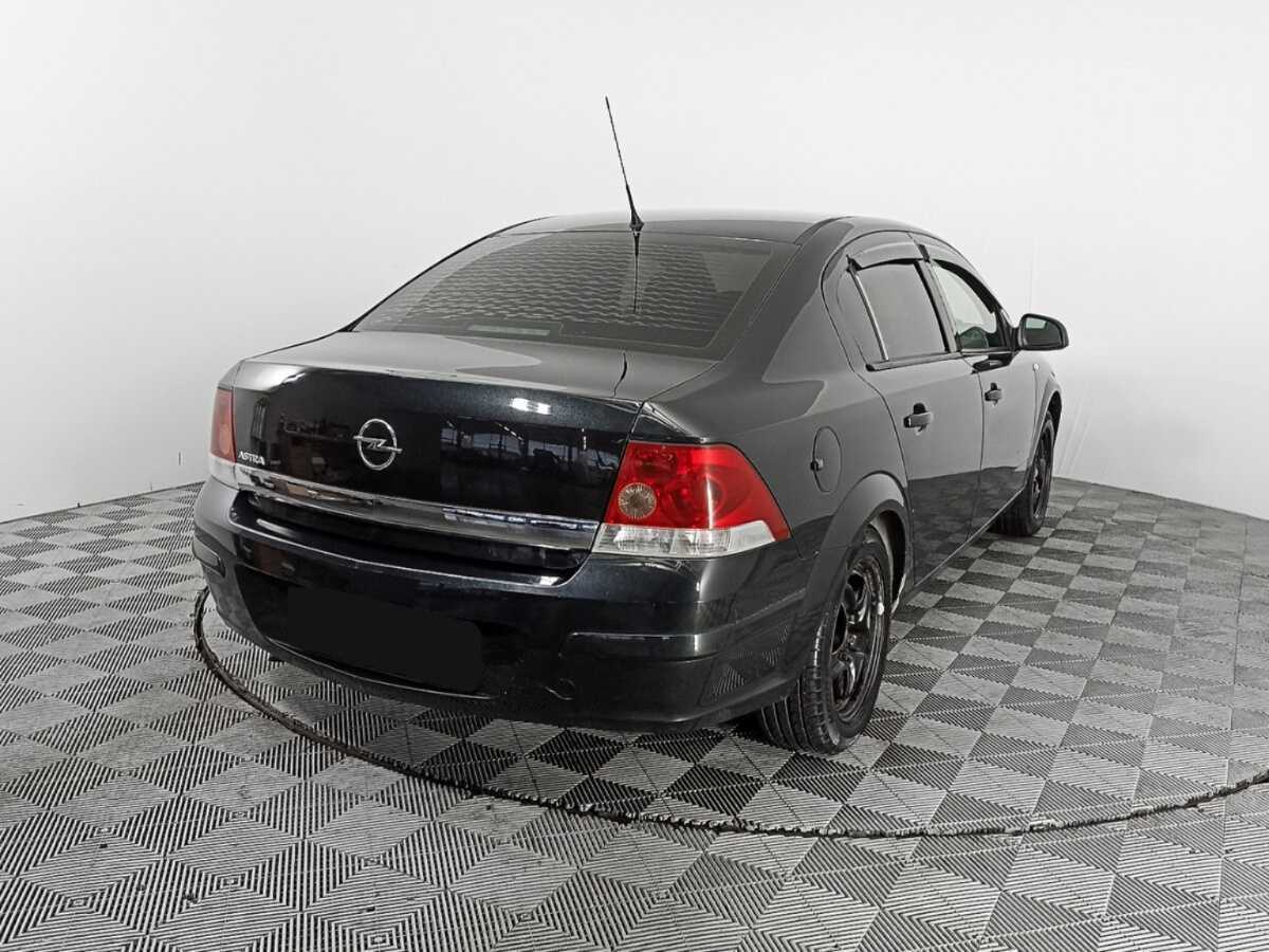 Купить Opel Astra с пробегом. Фото: #4