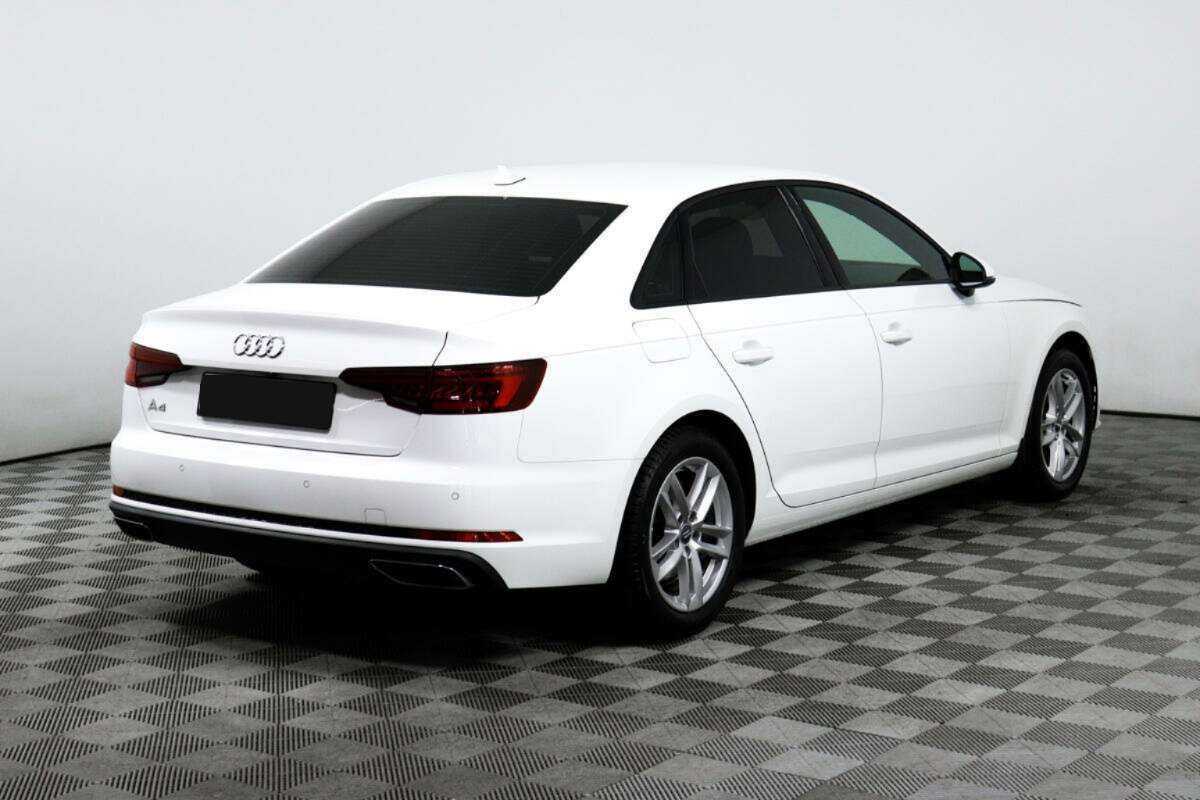 Купить Audi A4 с пробегом. Фото: #4