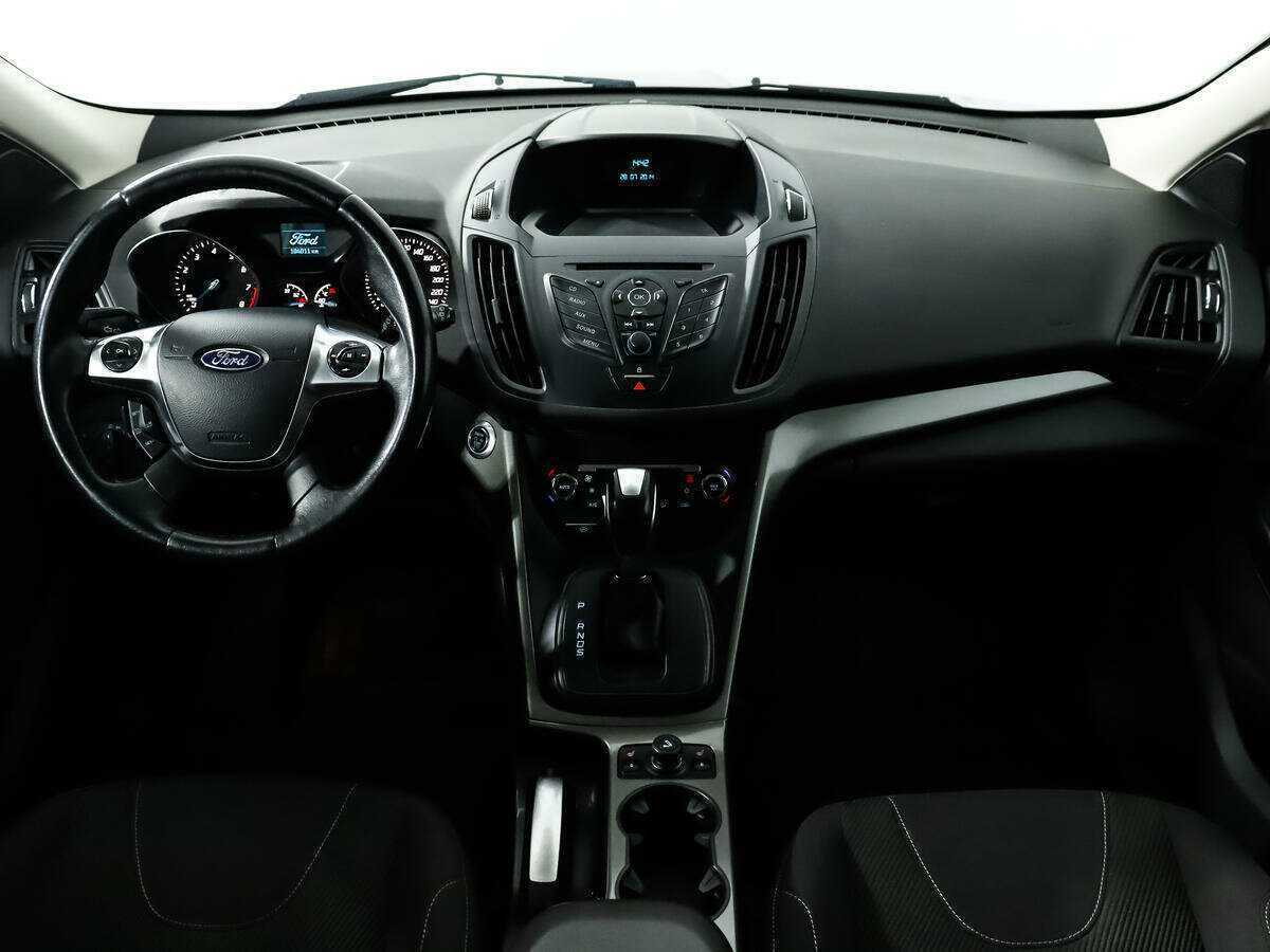 Купить Ford Kuga с пробегом. Фото: #10