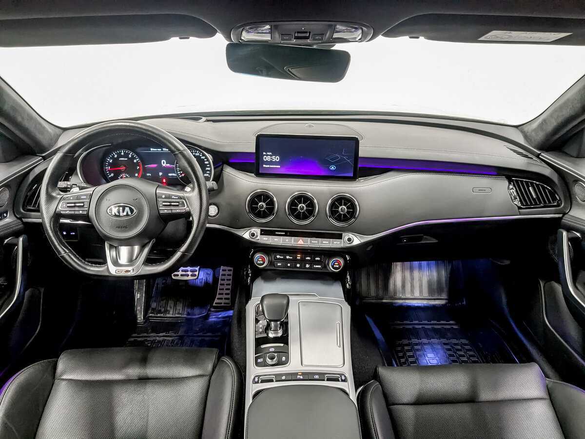 Купить Kia Stinger с пробегом. Фото: #13