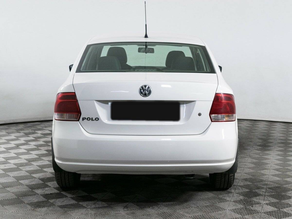Купить Volkswagen Polo с пробегом. Фото: #4