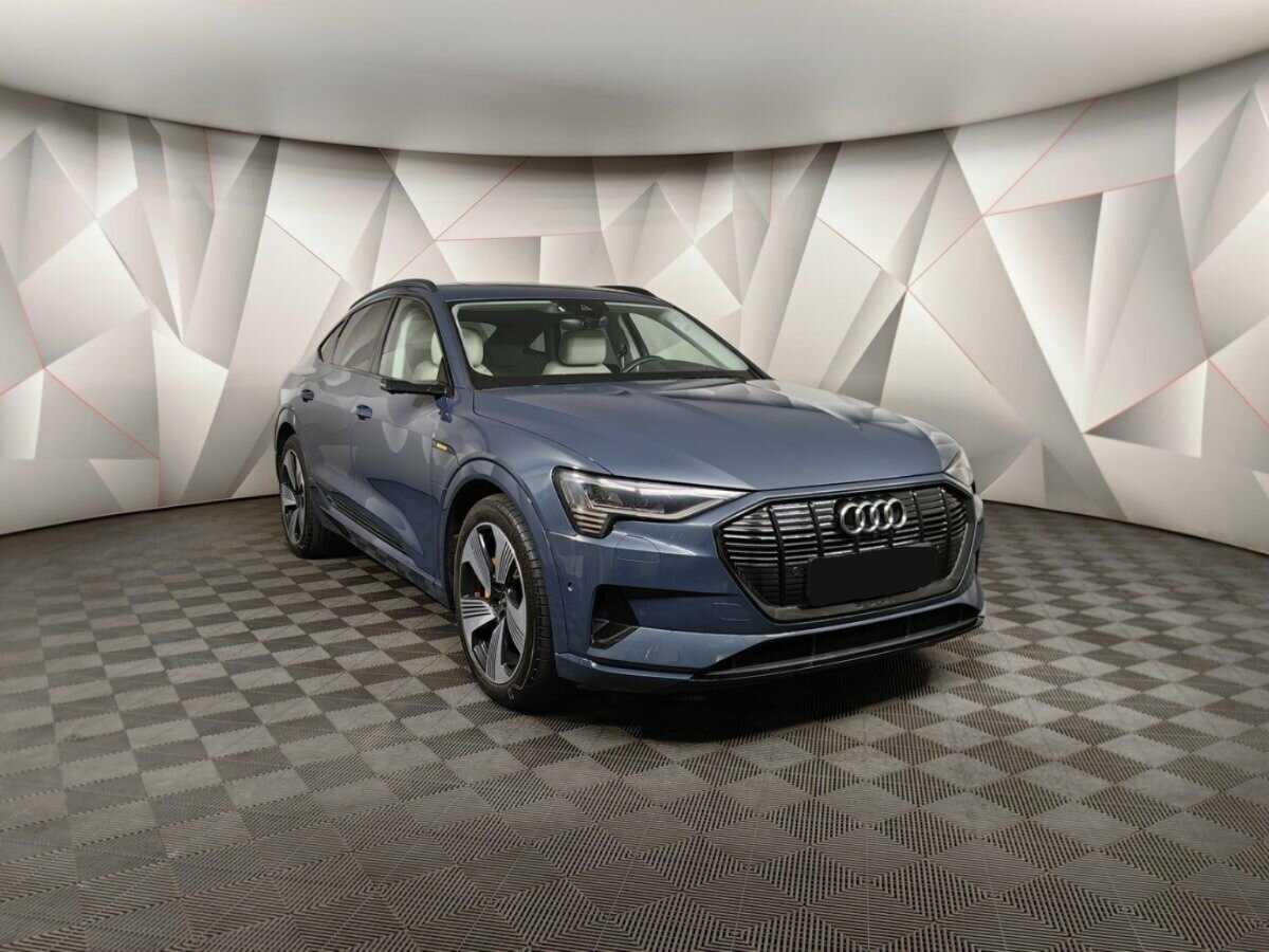 Купить Audi e-tron Sportback с пробегом. Фото: #2