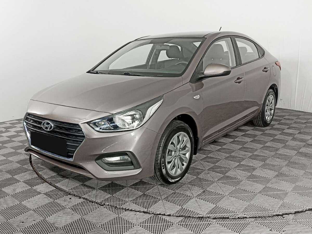 Купить Hyundai Solaris с пробегом. Фото: #0