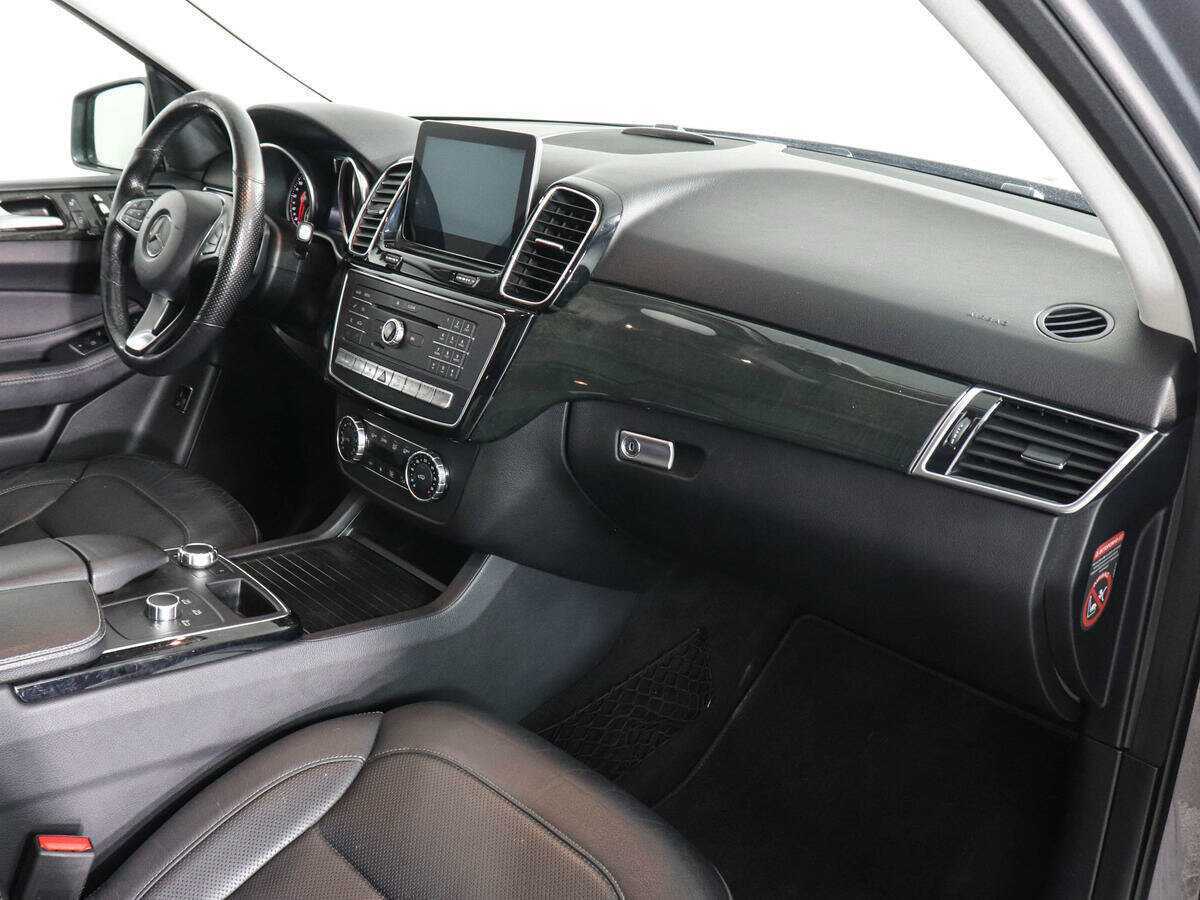 Купить Mercedes-Benz GLE с пробегом. Фото: #9