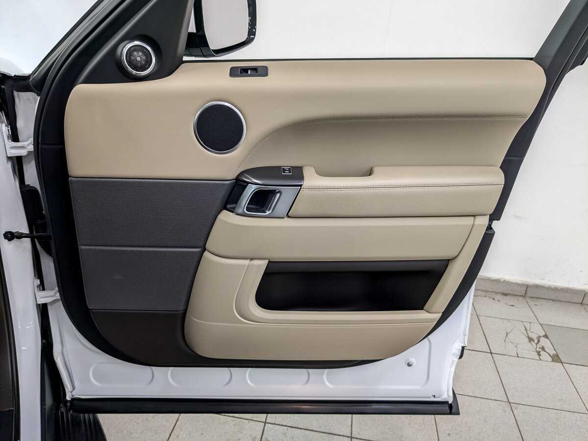 Купить Land Rover Range Rover Sport с пробегом. Фото: #23