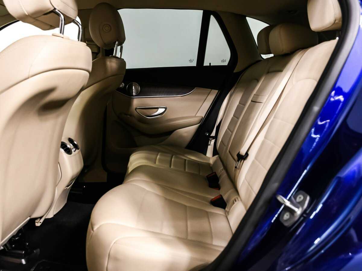 Купить Mercedes-Benz GLC с пробегом. Фото: #11