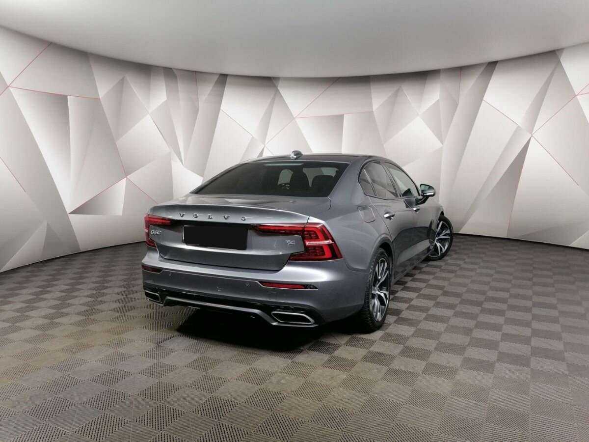 Купить Volvo S60 с пробегом. Фото: #1