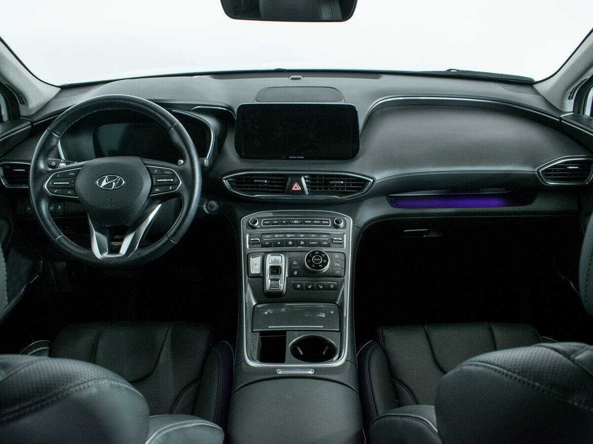 Купить Hyundai Santa Fe с пробегом. Фото: #11