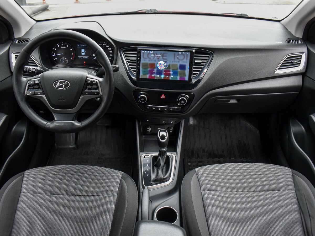 Купить Hyundai Solaris с пробегом. Фото: #14
