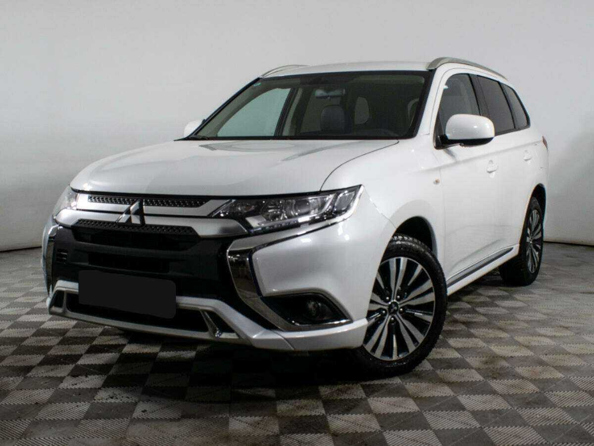 Купить Mitsubishi Outlander с пробегом. Посмотреть фото