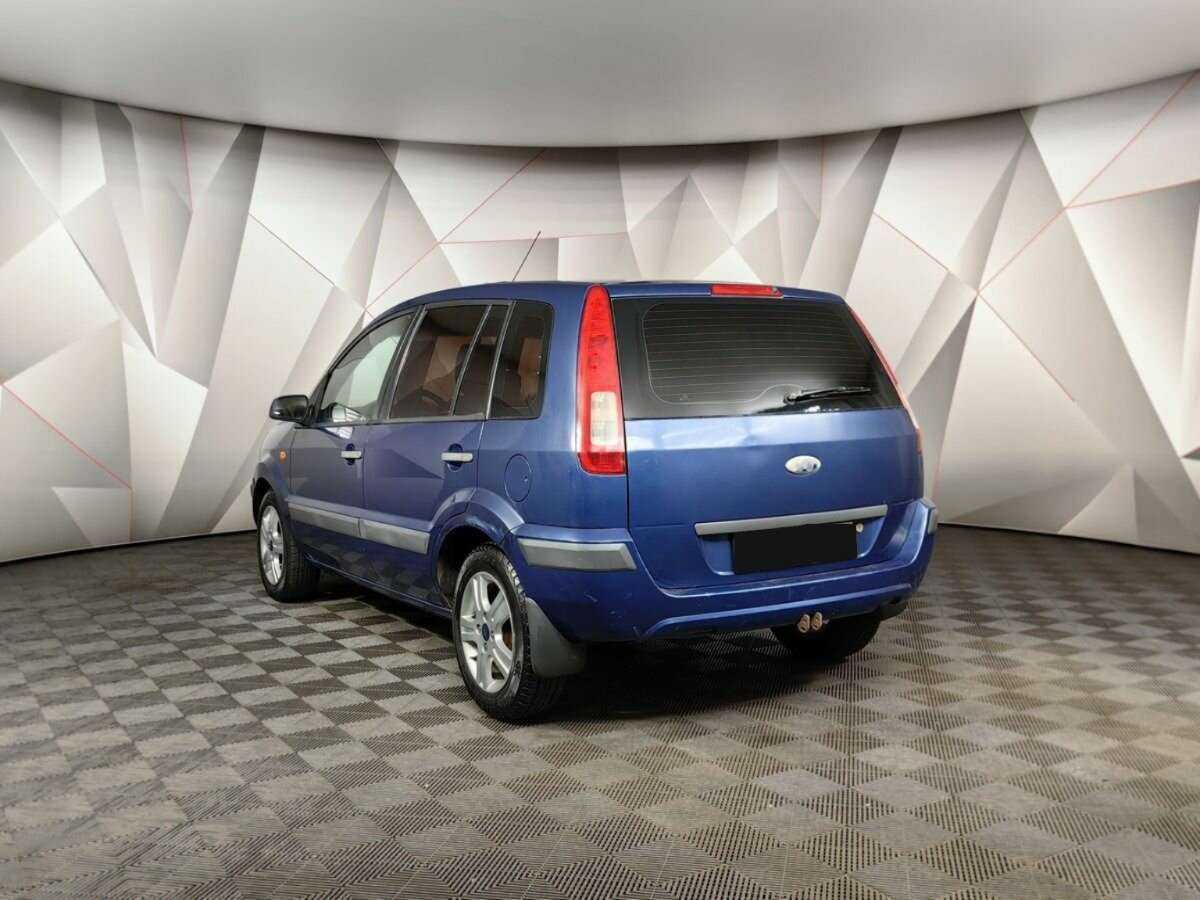 Купить Ford Fusion с пробегом. Фото: #3