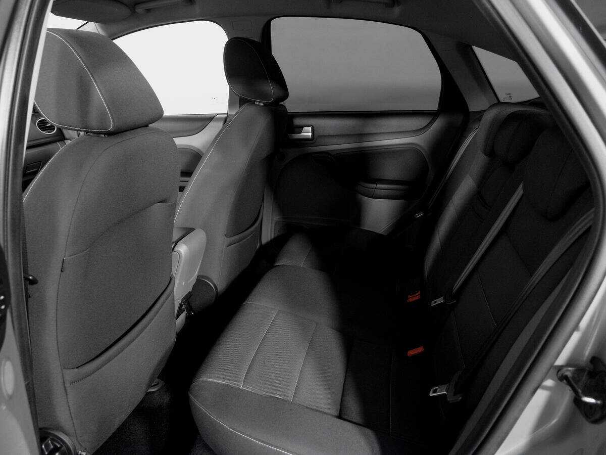 Купить Ford Focus с пробегом. Фото: #9