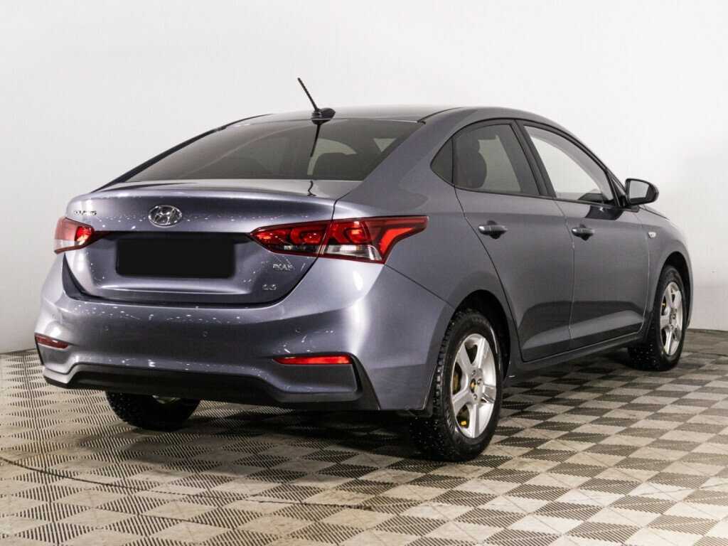 Купить Hyundai Solaris с пробегом. Фото: #4