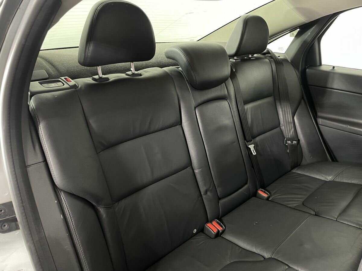 Купить Volvo S40 с пробегом. Фото: #14