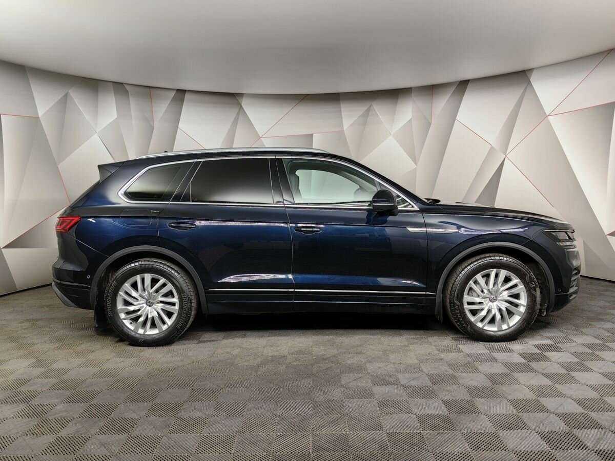 Купить Volkswagen Touareg с пробегом. Фото: #5