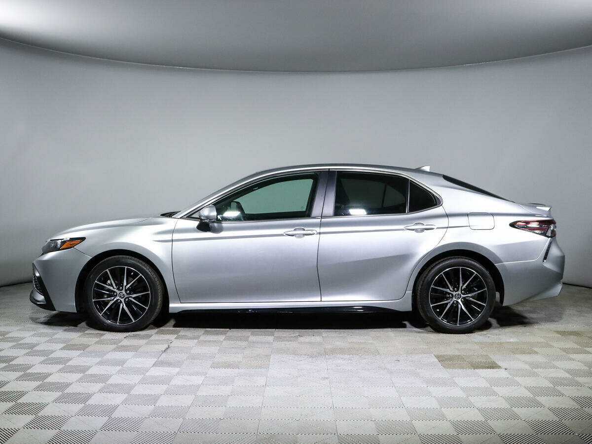 Купить Toyota Camry с пробегом. Фото: #7