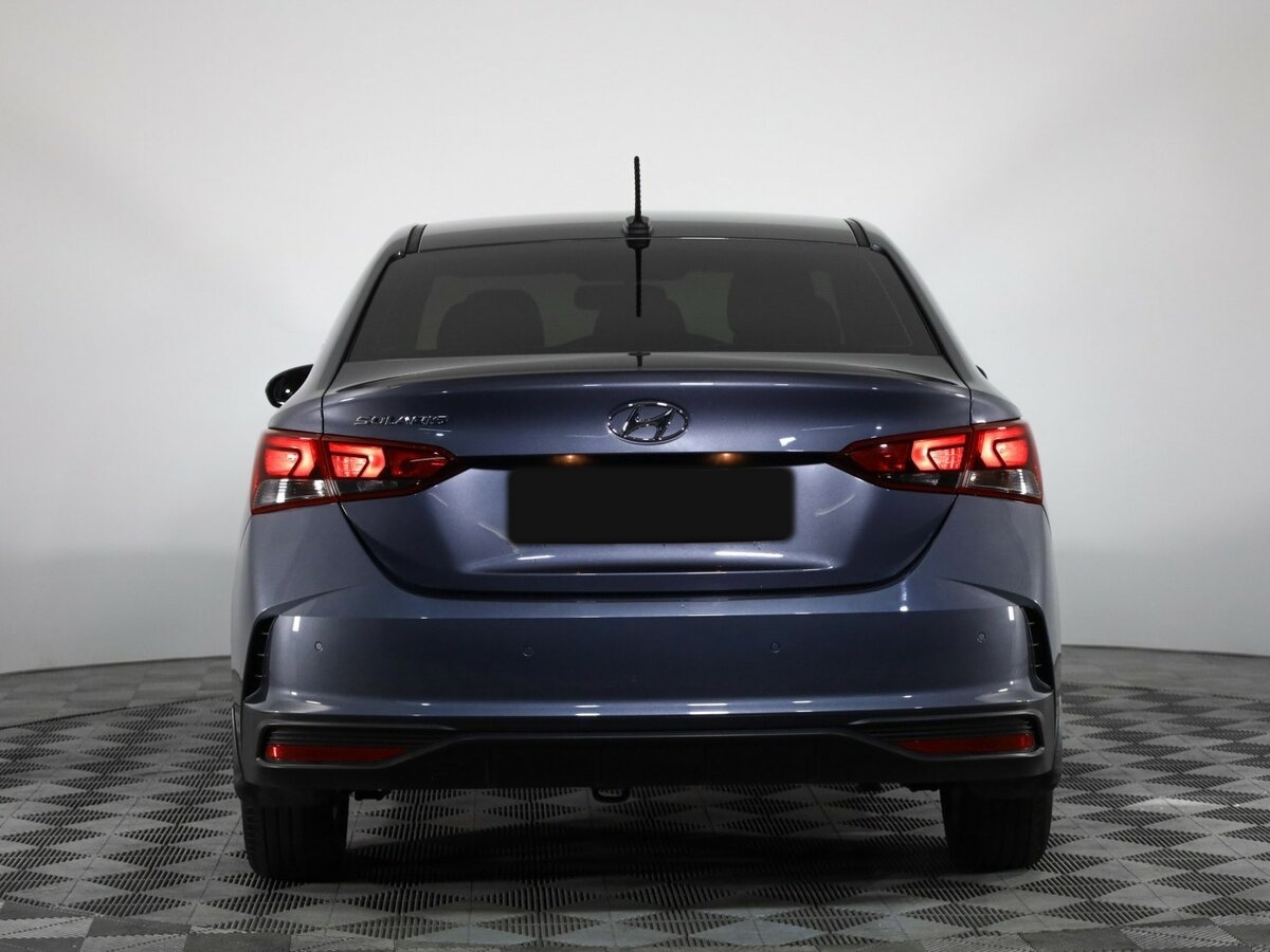Купить Hyundai Solaris с пробегом. Фото: #3