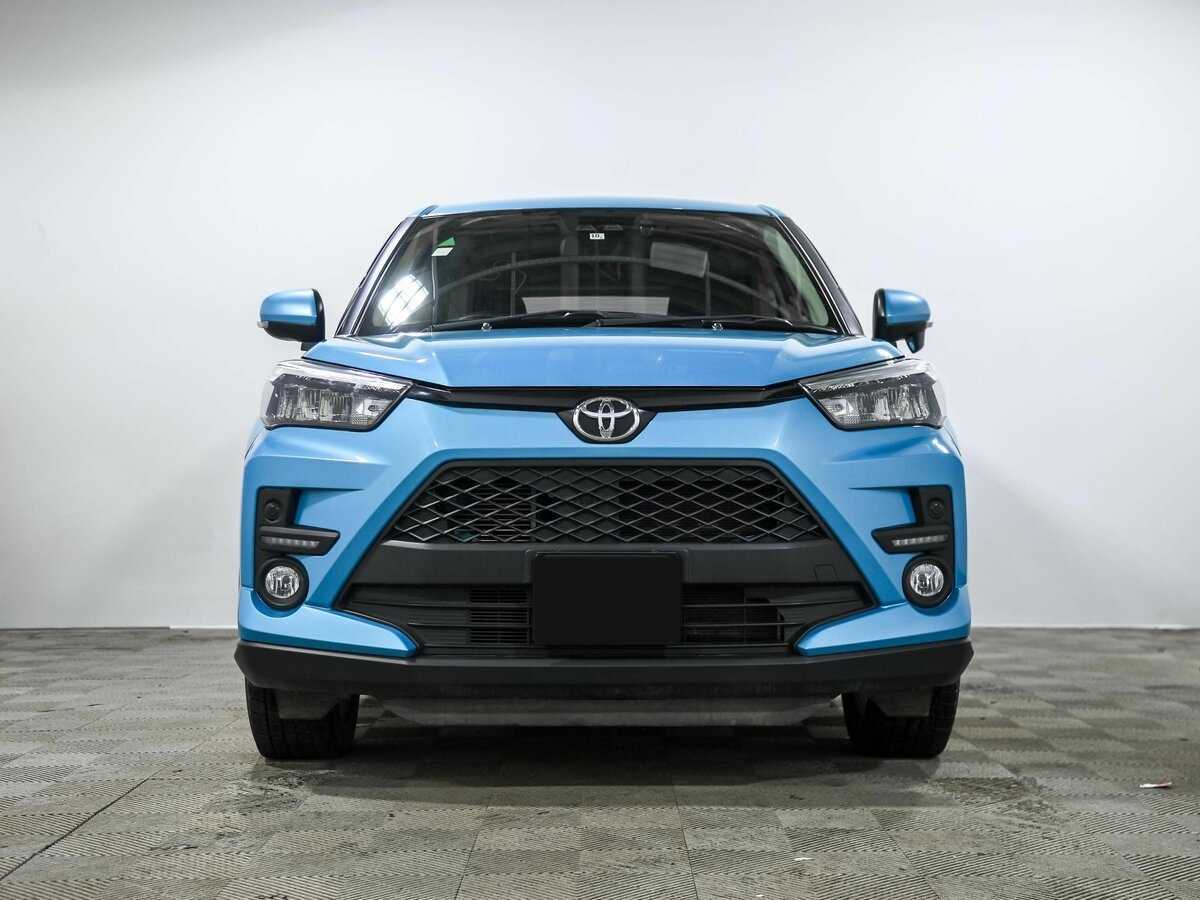Купить Toyota Raize с пробегом. Фото: #1