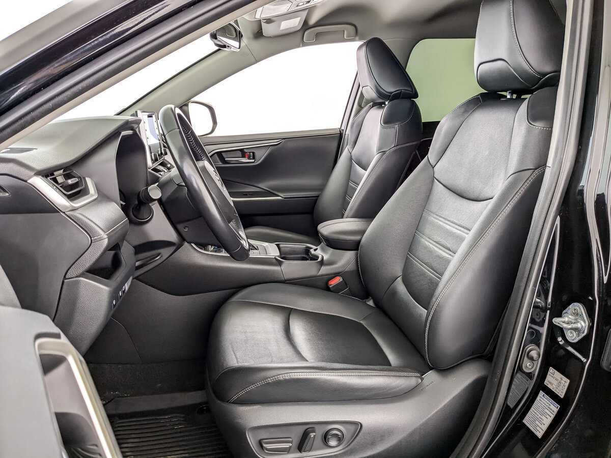 Купить Toyota RAV4 с пробегом. Фото: #15