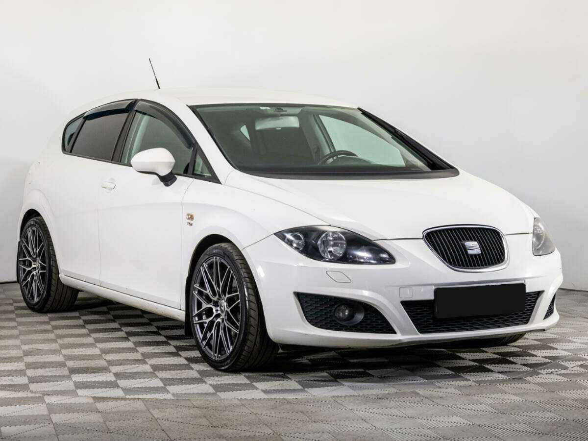 Купить SEAT Leon с пробегом. Фото: #2