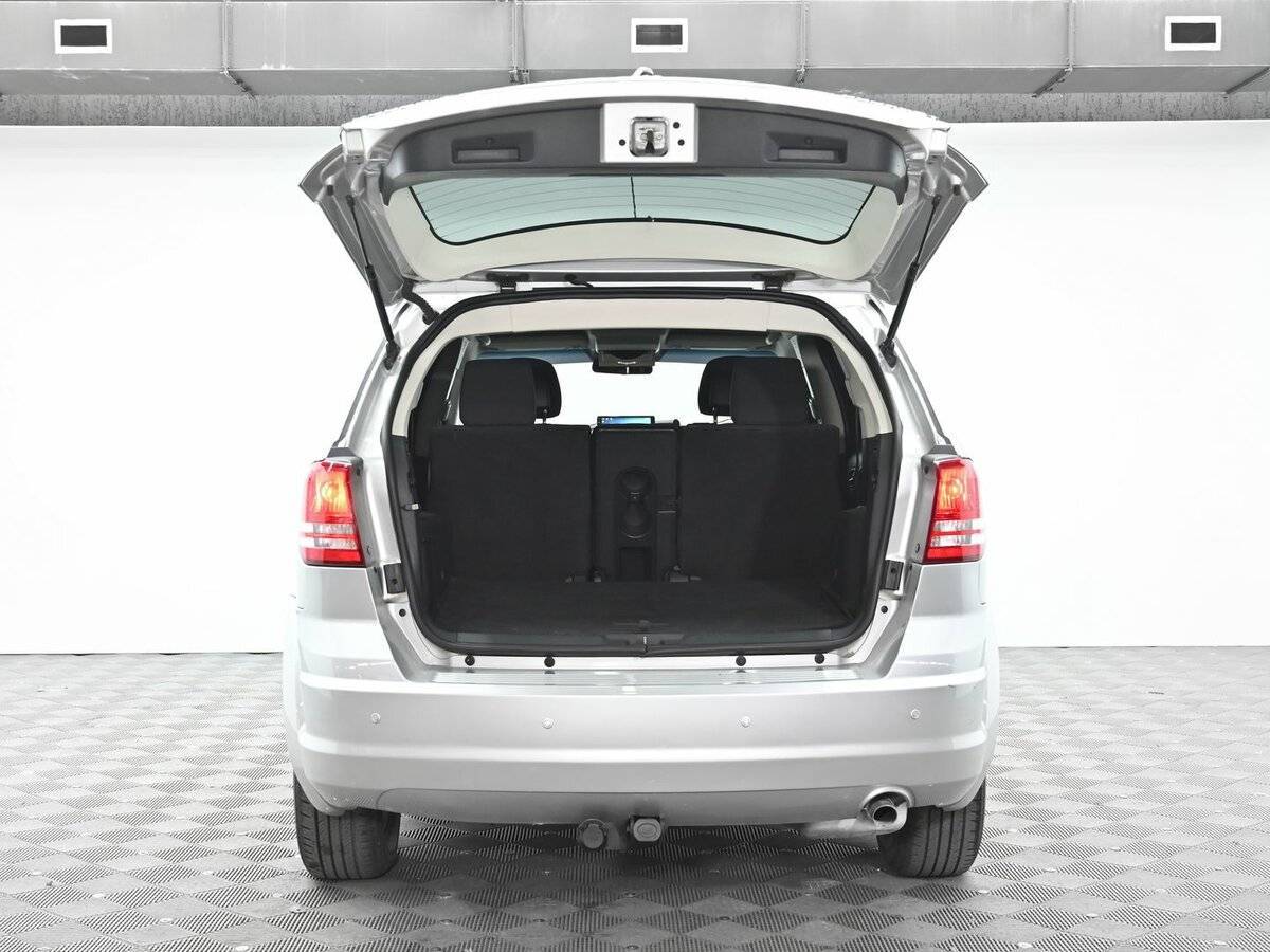 Купить Dodge Journey с пробегом. Фото: #4