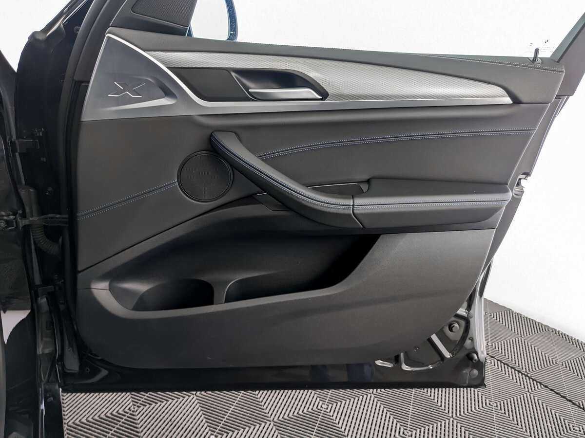 Купить BMW X3 с пробегом. Фото: #21